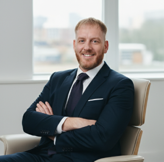 jason frigot headshot